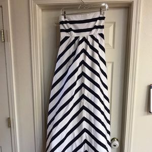 Jessica Simpson Chevron Maternity Dress S